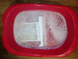 Očistite perilicu: uklanjanje onečišćenja s odvod filter, razmjera, zapušten plaka