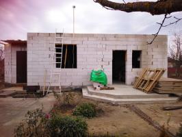 Izgradnja kuća (priprema za zidane zidove)